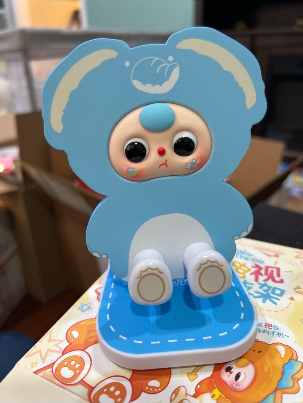 Blue elephant baby three Phone Stand